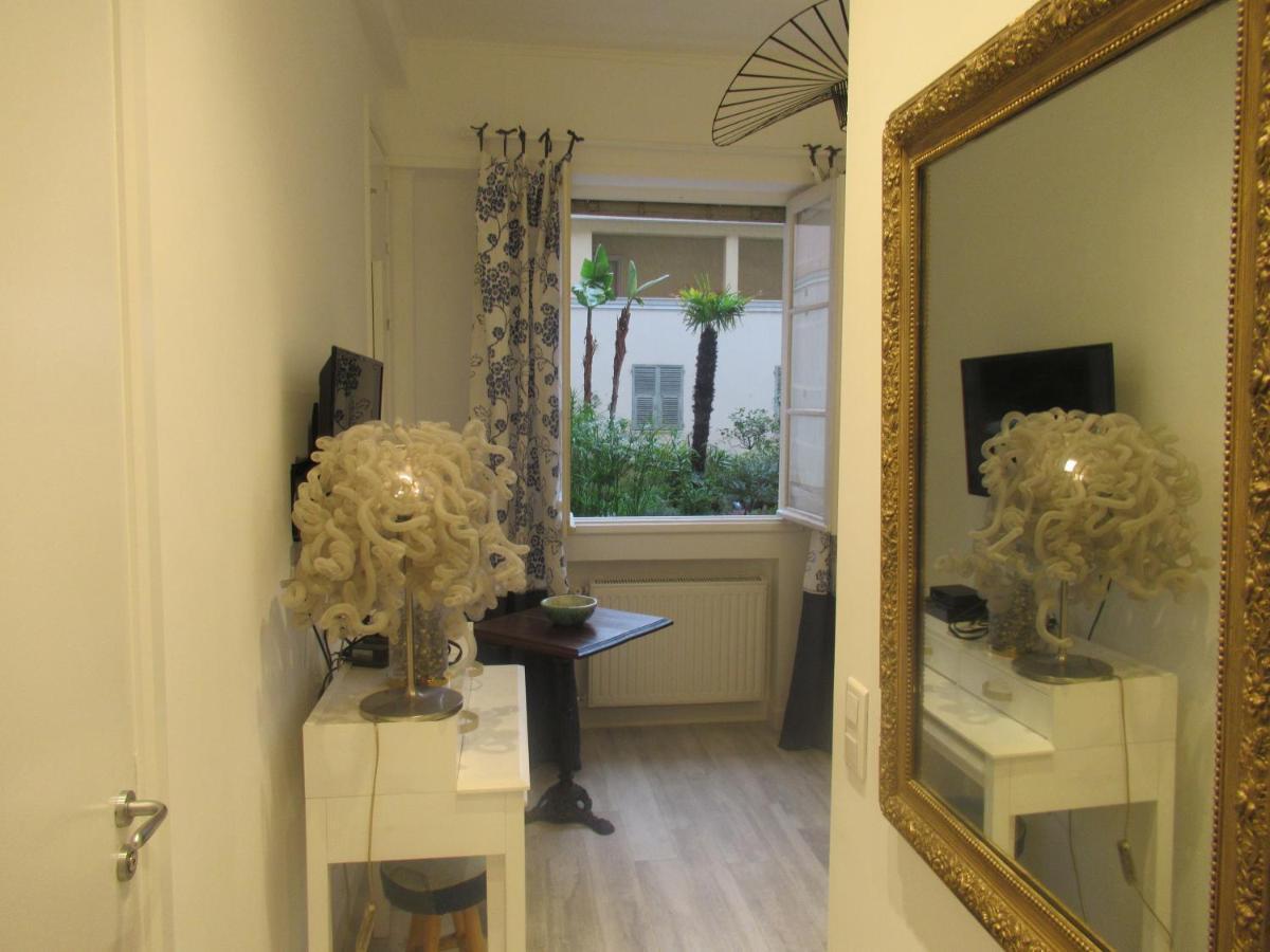 Le Ptit Nicois Sur Le Port Apartment นีซ ภายนอก รูปภาพ