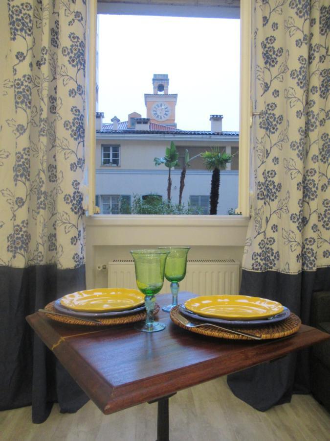 Le Ptit Nicois Sur Le Port Apartment นีซ ภายนอก รูปภาพ
