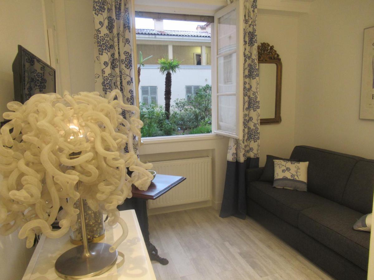 Le Ptit Nicois Sur Le Port Apartment นีซ ภายนอก รูปภาพ